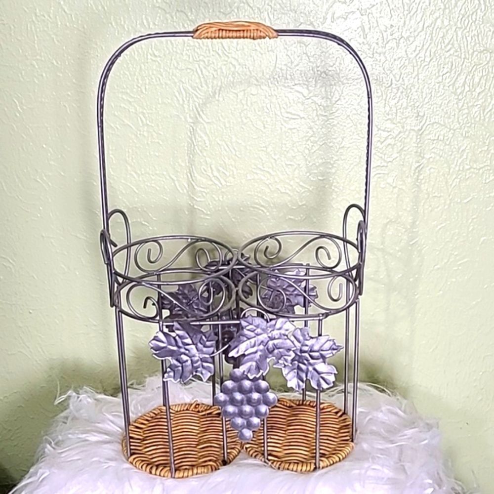 Metal & Wicker Double Wine Carrier with Metal Grapes & Leaves - Picture 4 of 8